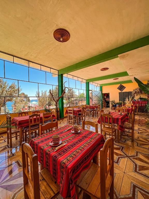 Restaurante Sol y Lago